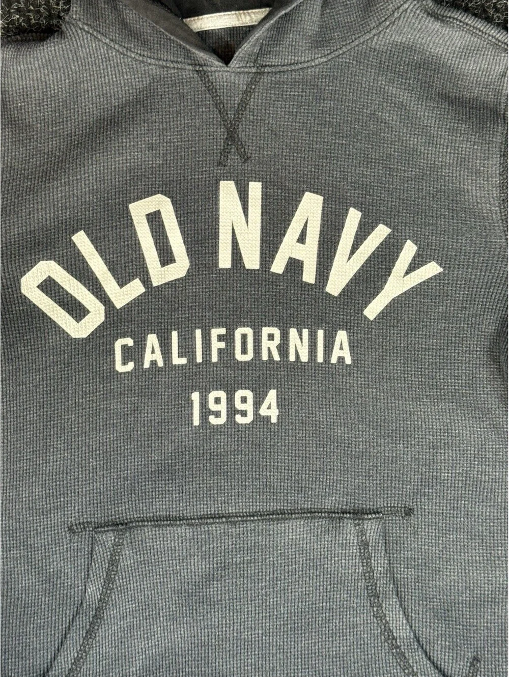 Old Navy Boys Gray Pullover Hoodie Graphic Logo Hooded Pocket Size L/G 10-12